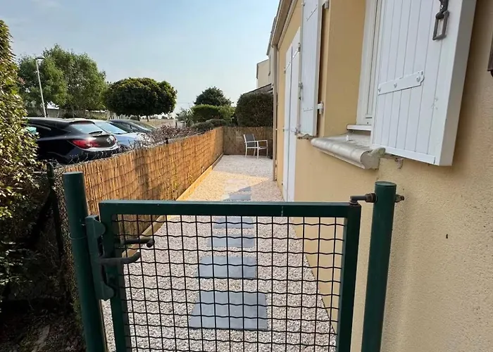 Privee Avec Jardin *